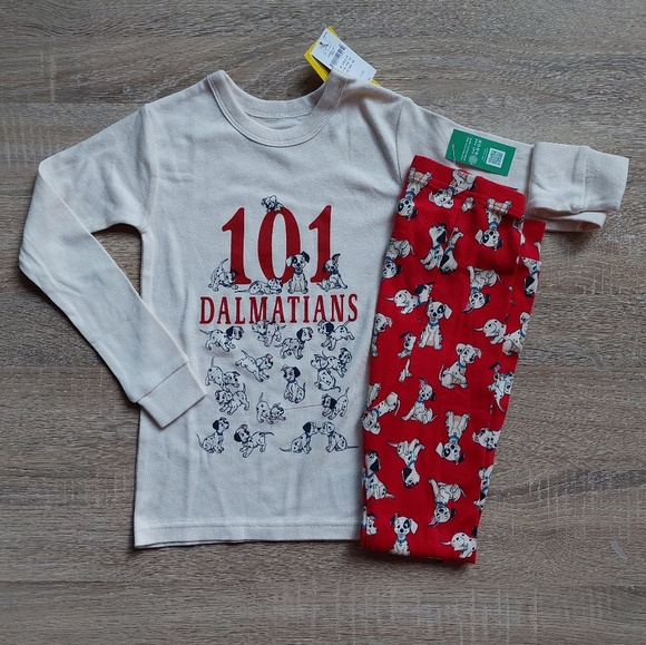 Gap 101 Dalmations pjs size 6 - Picture 3 of 16